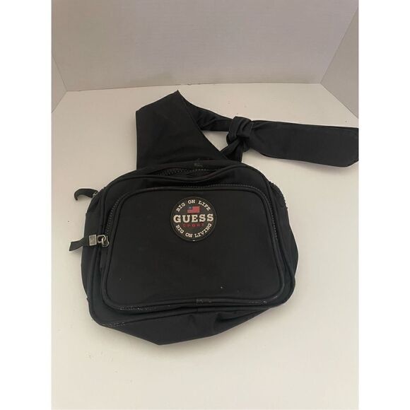 Vintage Guess Sport Unisex Black 90s Crossbody Bag Size Medium - Picture 1 of 7